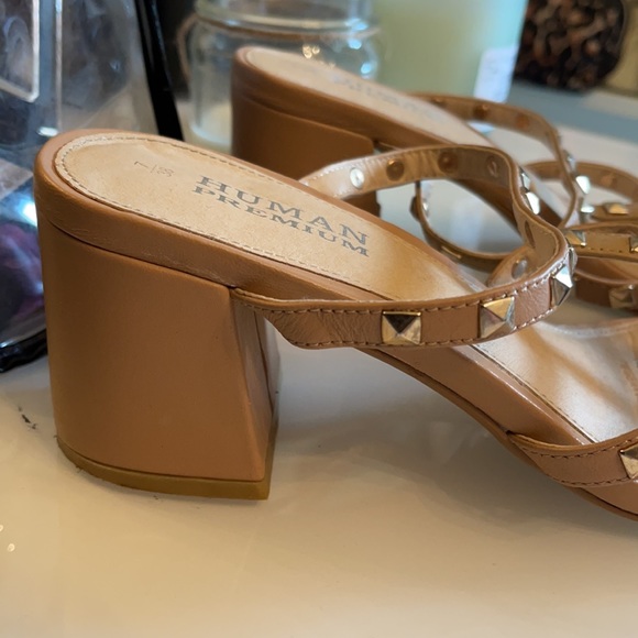 Studded heels - Picture 5 of 5